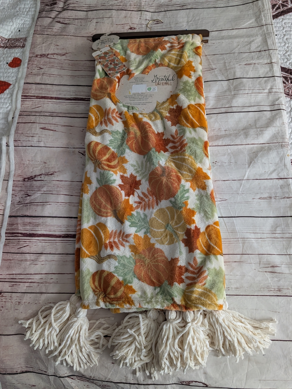 Grateful Fall Pumpkin Tassel Throw Blanket - Orange, Green, Cream